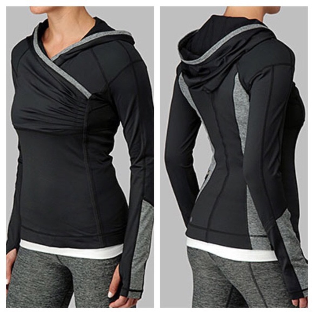 SOLD 🖤 Lululemon Cross train pullover